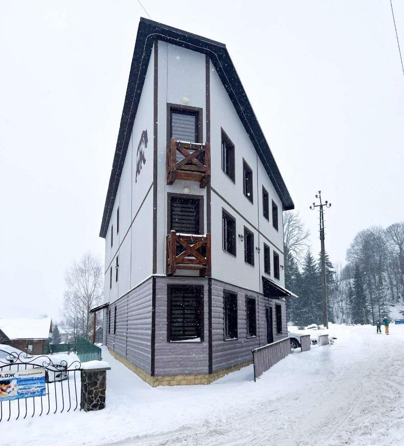 Berloga Pylypets Hotel Pilipets Buitenkant foto